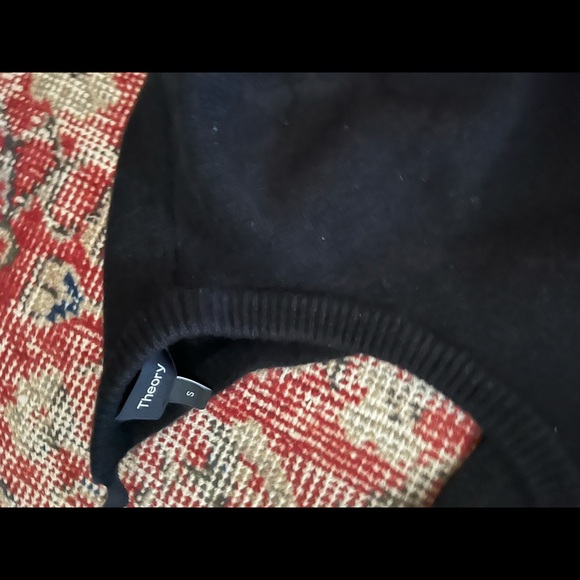 Theory Tie Back Sweater - Picture 4 of 4